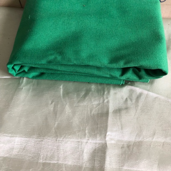 Christmas fabric cuts - Picture 2 of 4